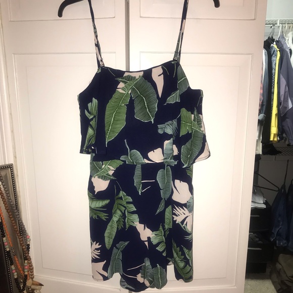 NWT- Tropical Print Romper - Picture 1 of 3